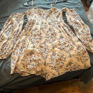 En Crème medium romper